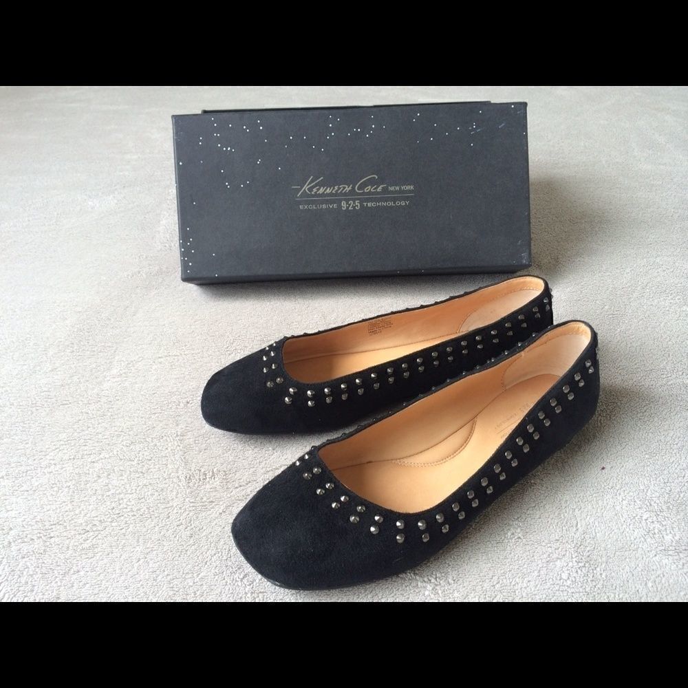 Kenneth ColeReaction OnTheScene studded suede flat